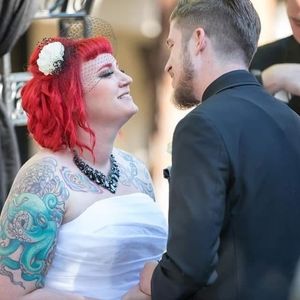 Meet your Posher, Freedom